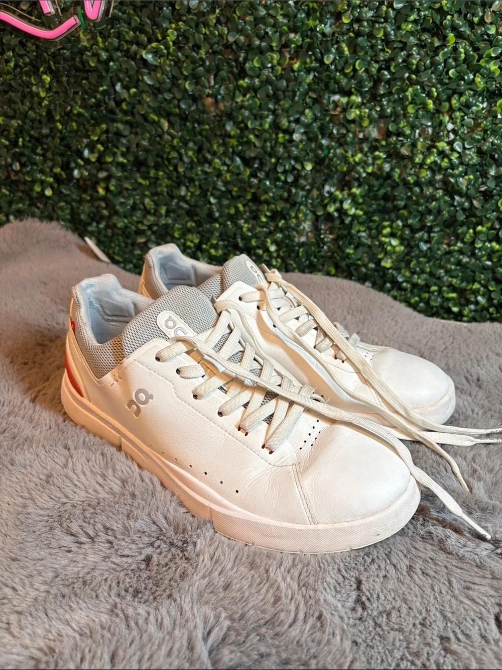 On Cloud On The Roger Advantage Sneakers Size 9.5